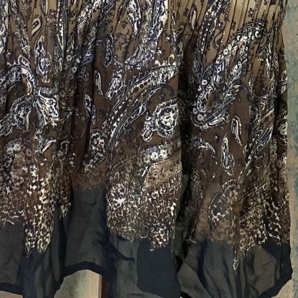 📌 Avenue Sparkling smocked Tunic - Top - Picture 3 of 14